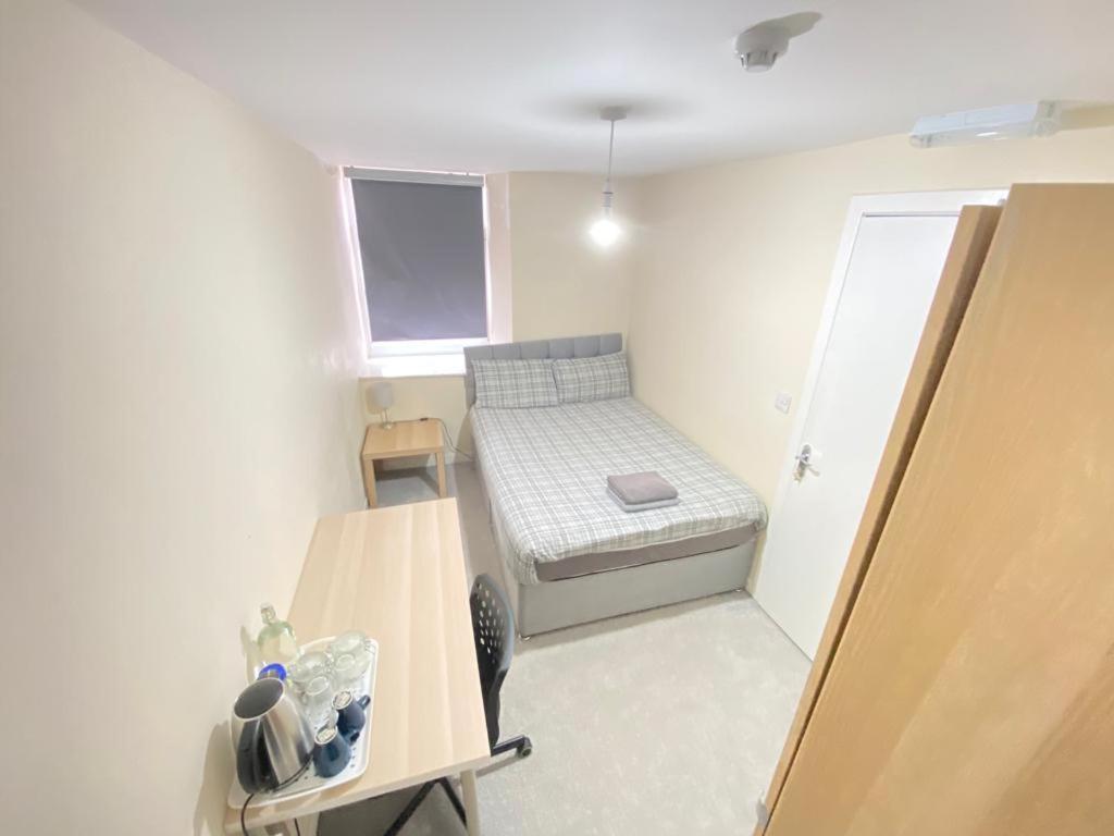 Ibrox Guesthouse กลาสโกว์ ภายนอก รูปภาพ